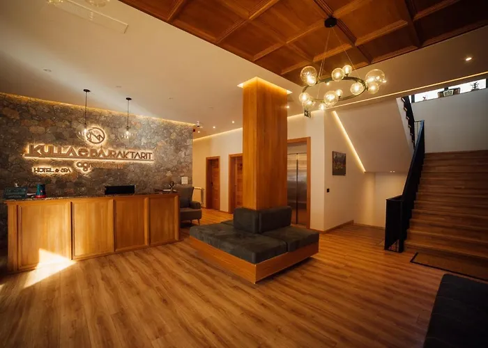 Hotel Kulla E Bajraktarit