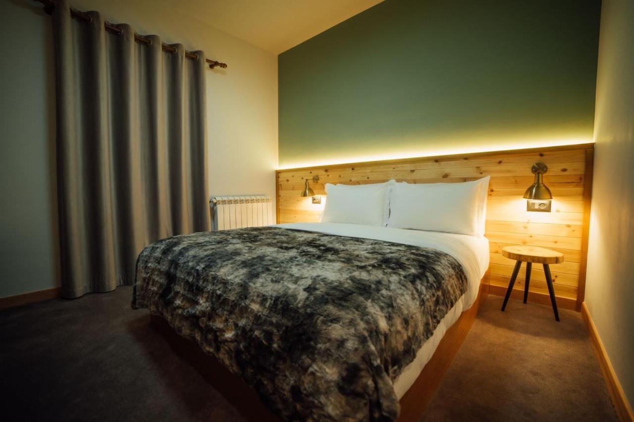 Kulla E Bajraktarit Hotel